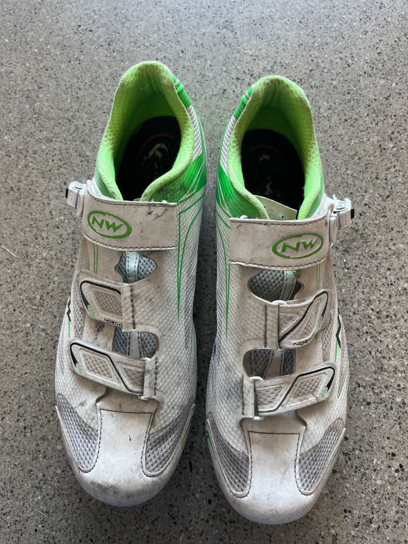 Northwave Cycling shoes, EU 45