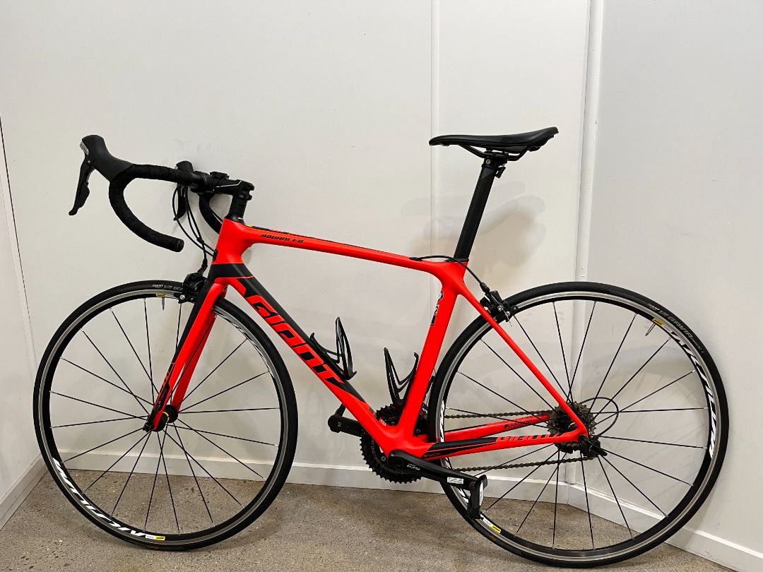 Giant Advanced TCR Road bike, Medium