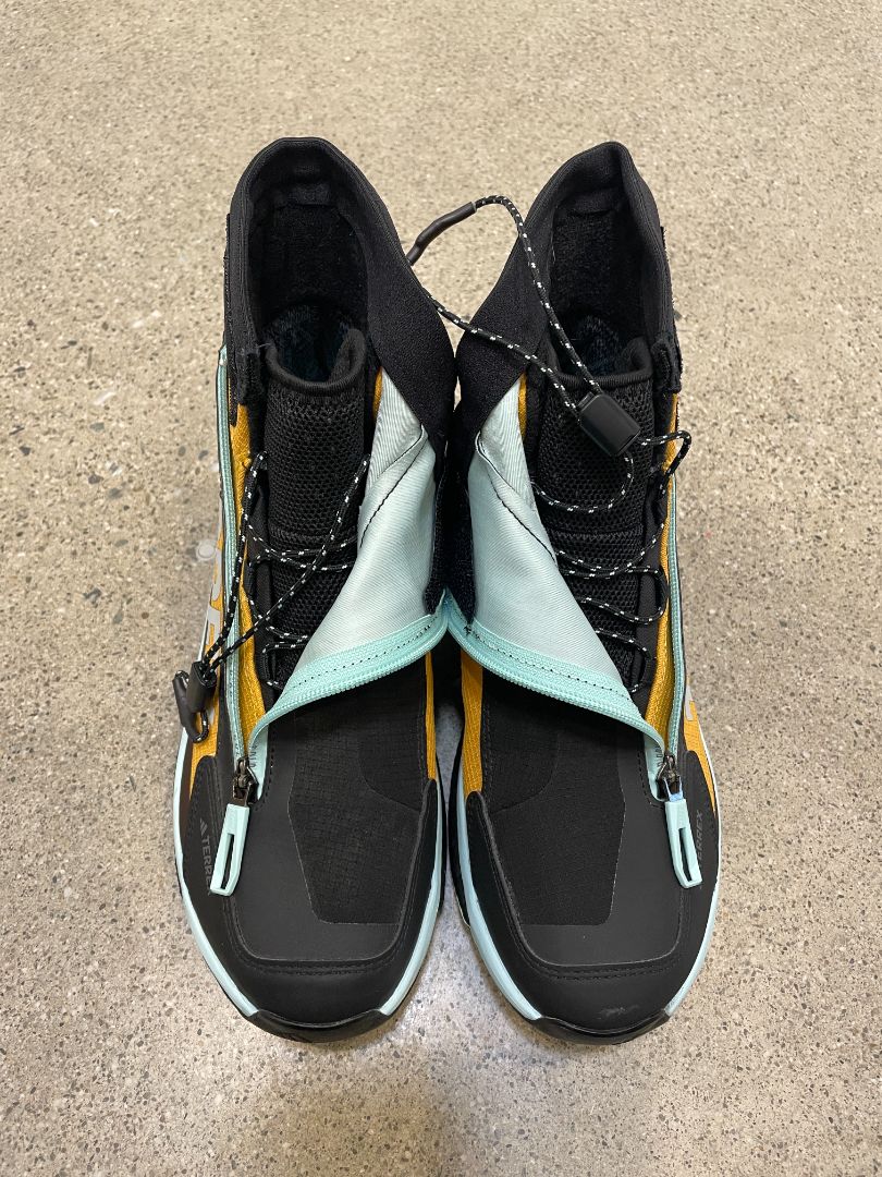 Yellow Adidas Free Hiker 2, US 8.5 / UK 8 / EU 40 2/3