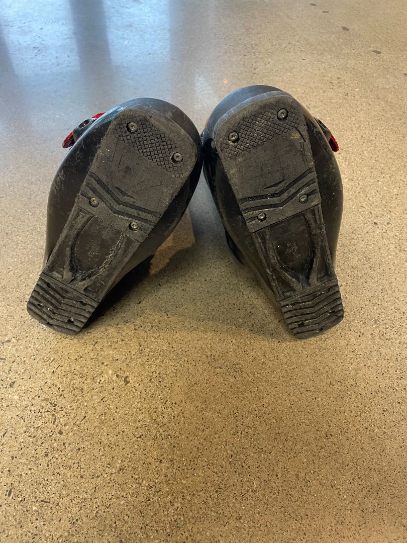 Black Salomon Performa 7.0, 29.5