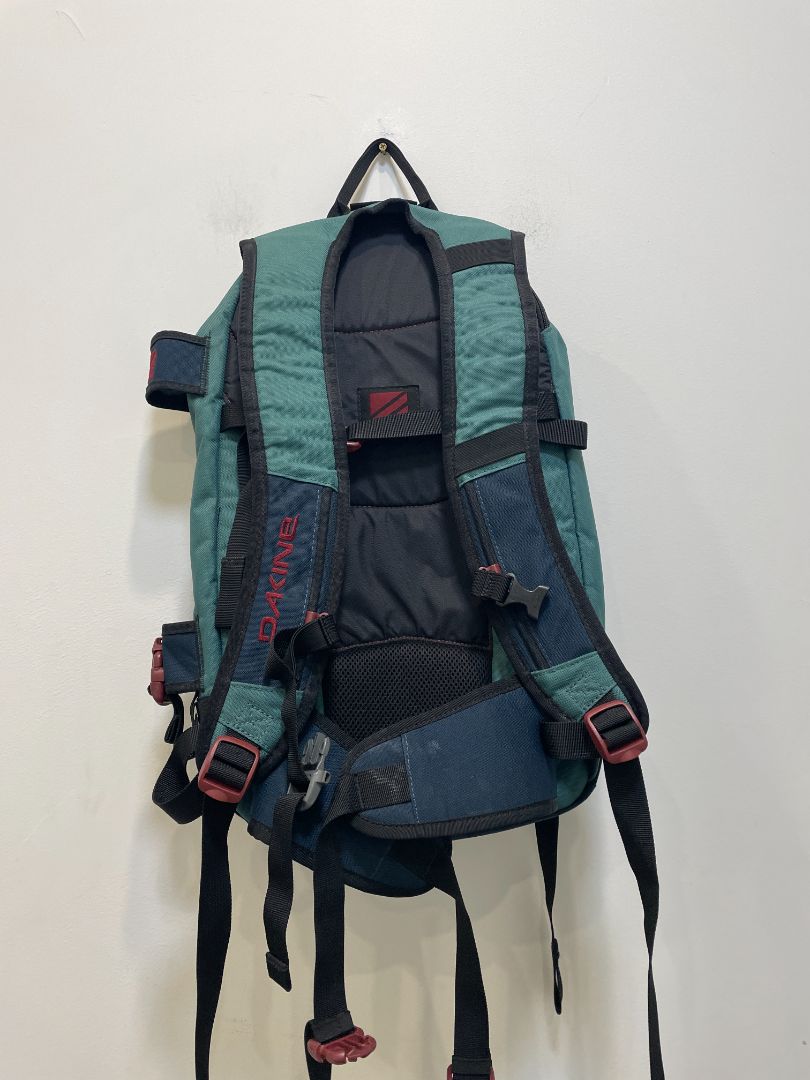 Green Dakine Heli Pro Backpack