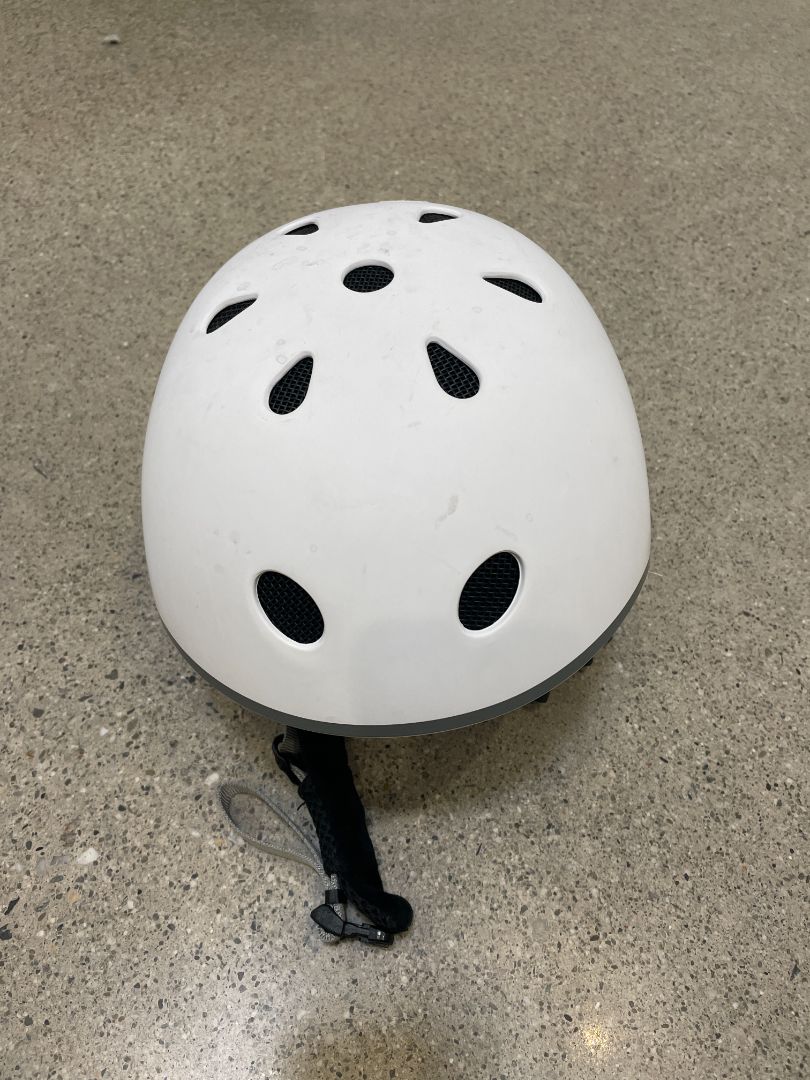 White Crane Kids Snow Helmet, M / 52–56 cm