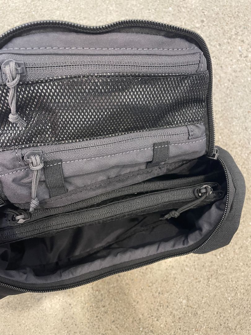 Black Dakine Revival Kit, M