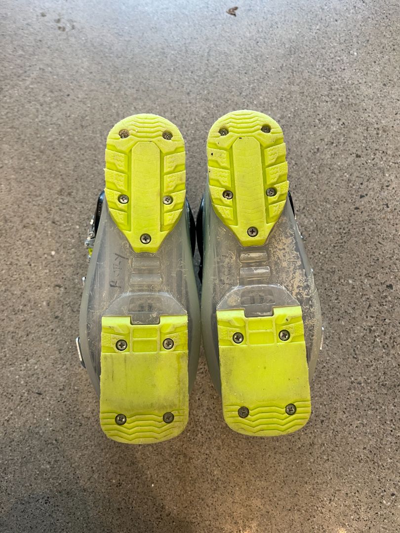 Dalbello Menace ski boot, 23.5