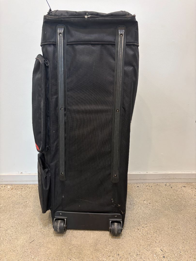 Black/Red/White Avanti Bike Bag, L