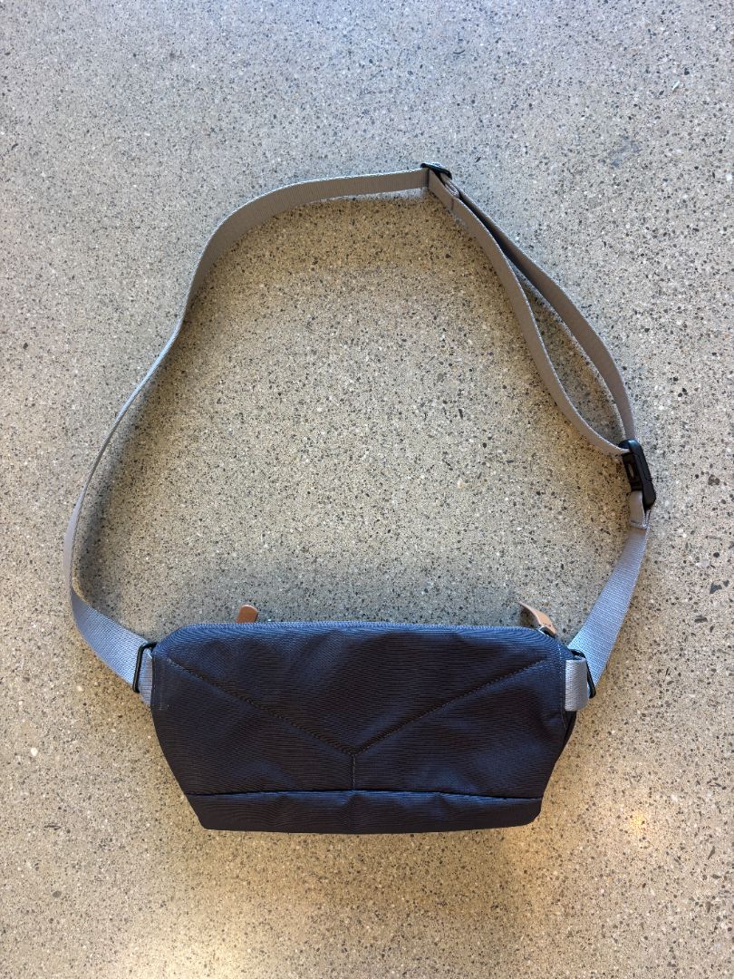 Navy Bellroy Bellroy Sling, One Size