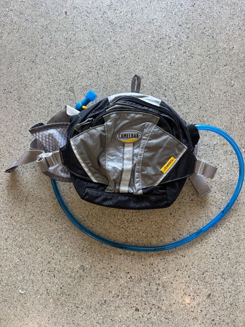 Grey CamelBak FlashFlo hydration pack, 1.5L
