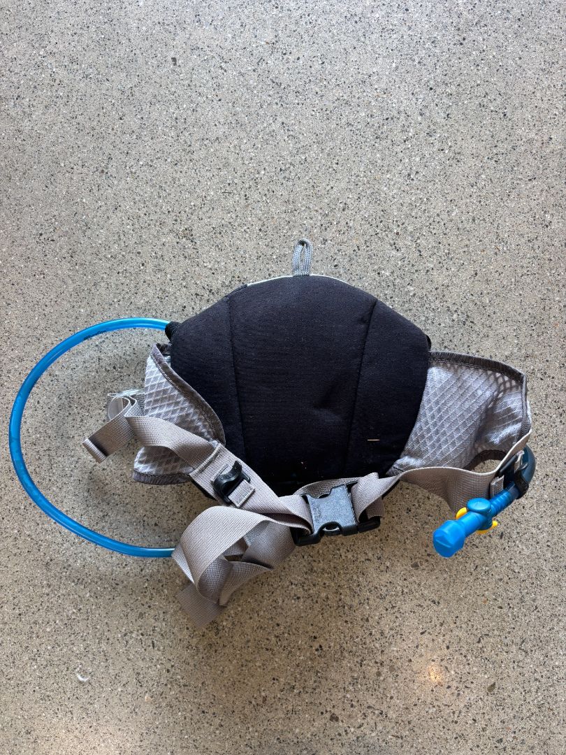 Grey CamelBak FlashFlo hydration pack, 1.5L