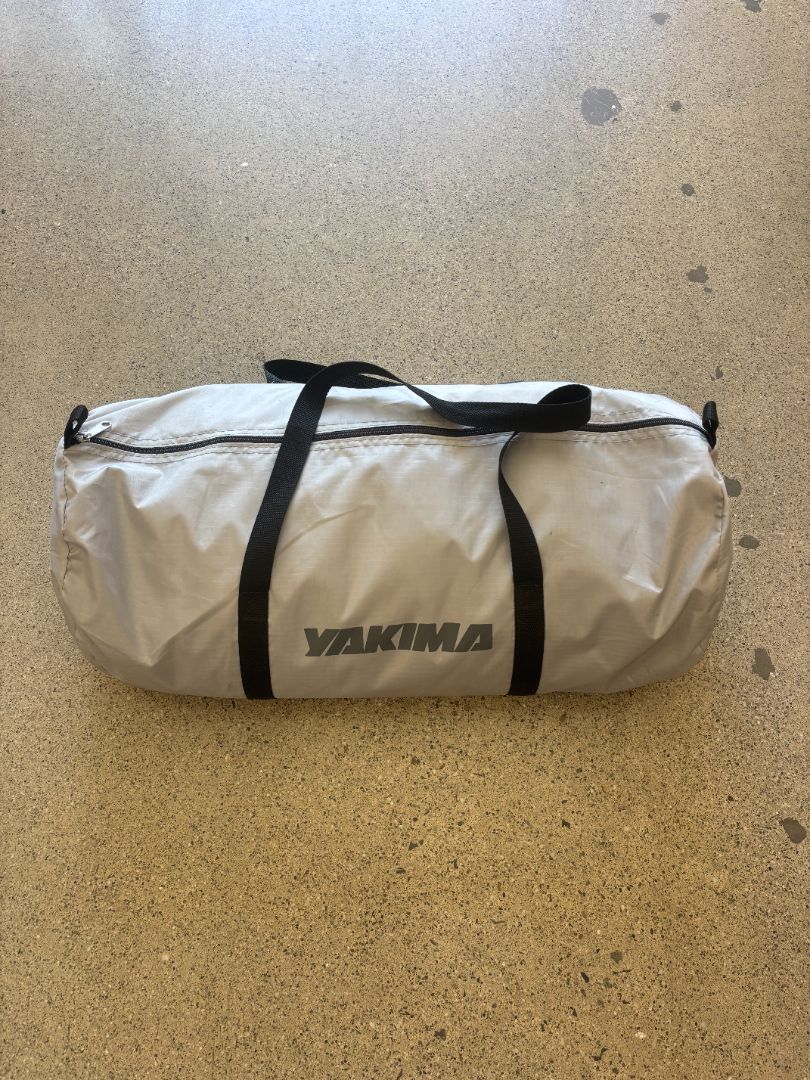 Grey Yakima Skyrise Annex Medium, Medium