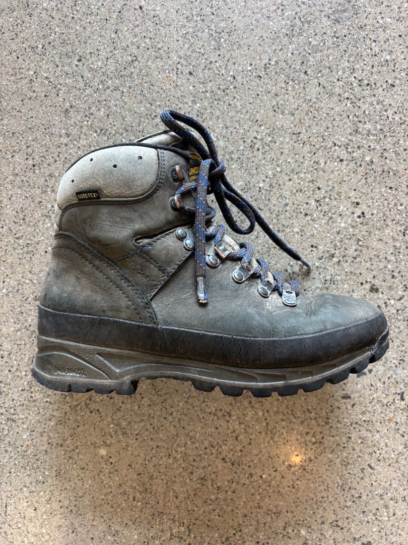 Brown/Charcoal Meindl Pro Active Leather Hiking Boots, EU 41 (approx Women's 10 / Men's 8.5)