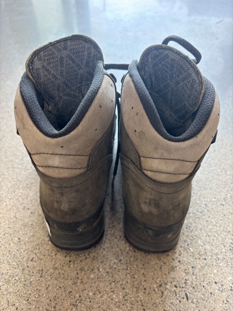 Brown/Charcoal Meindl Pro Active Leather Hiking Boots, EU 41 (approx Women's 10 / Men's 8.5)