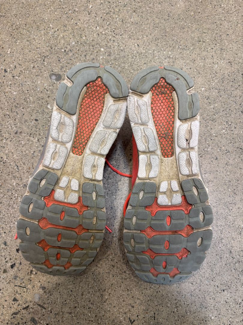 Coral/Grey Under Armour HOVR Infinite 3 Women’s Running Shoes, US 9 / UK 6.5 / EU 40