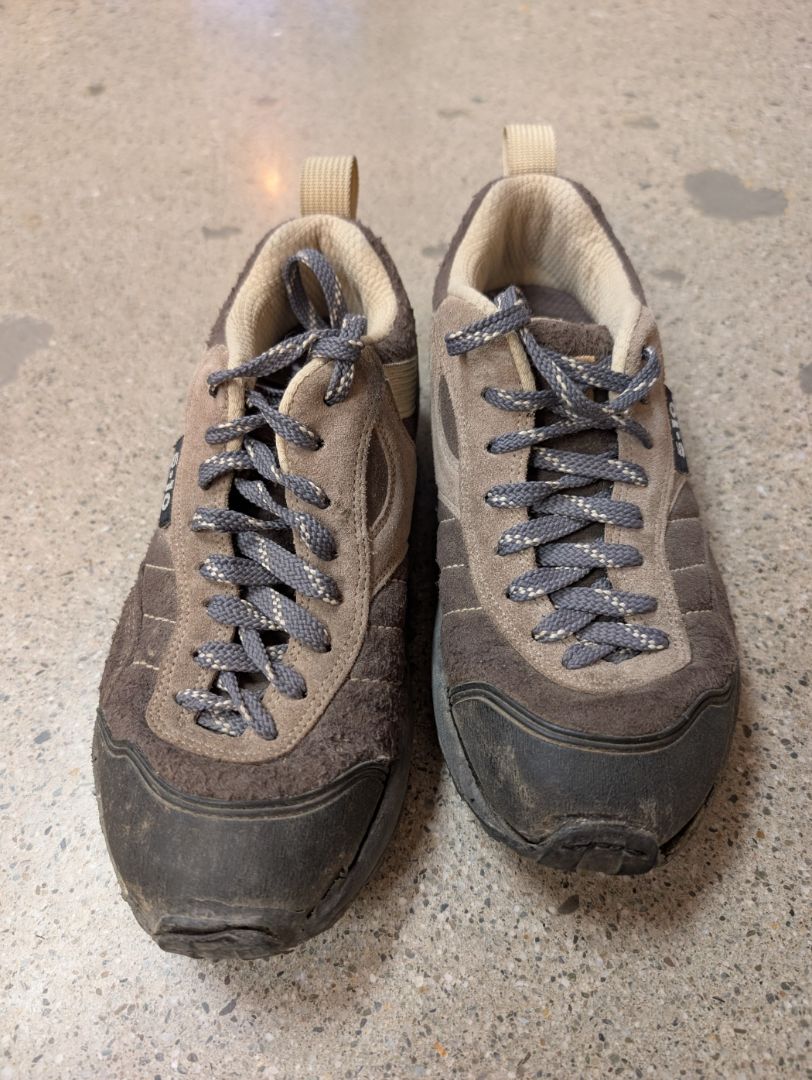 Brown Five Ten Women's Approach Shoes, EU 39