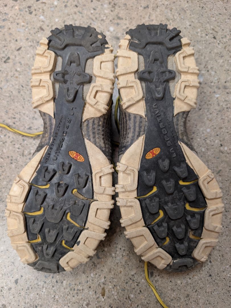 Yellow/Grey La Sportiva Bushido W, EU 38.5