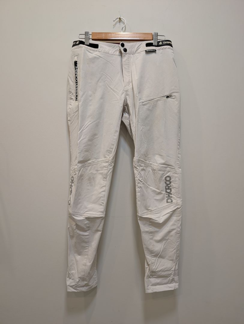 White DHaRCO Women's Gravity Pants, L