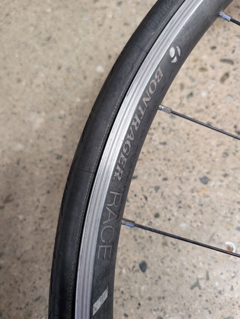 Black Bontrager Race Wheelset, 700c