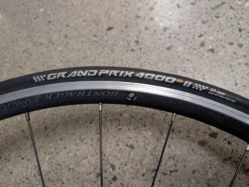 Black Bontrager Race Wheelset, 700c