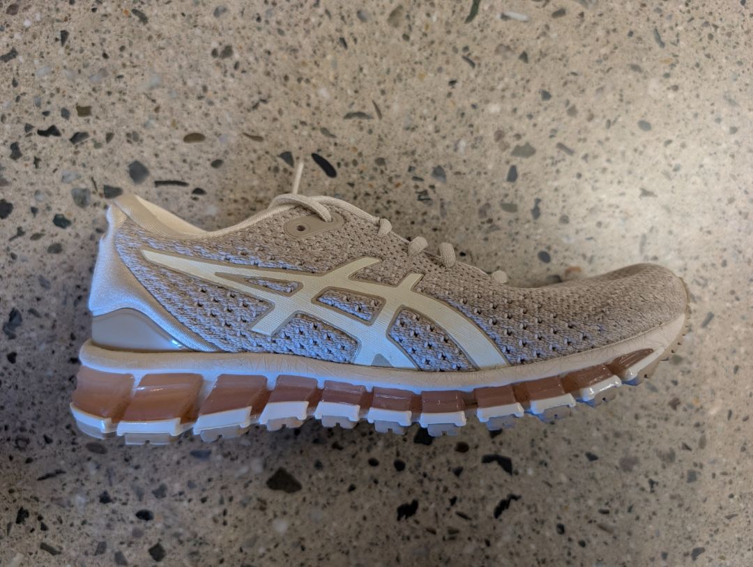 Beige Asics Gel-Quantum 180 Knit, EU 37