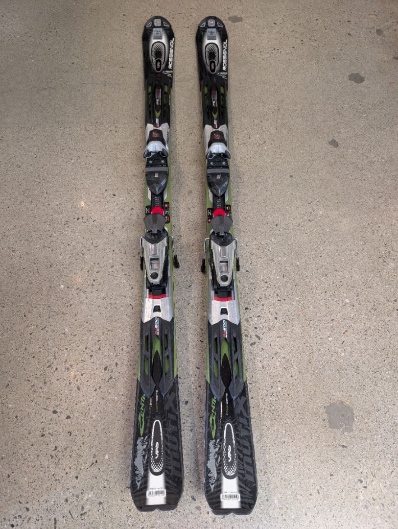 Black/Green Rossignol Zenith Z10, 162 cm