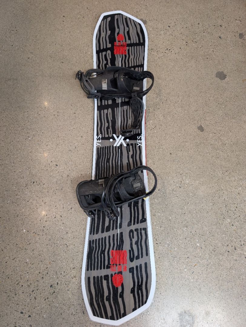 Red/Black YES. Greats UnInc, 153 cm