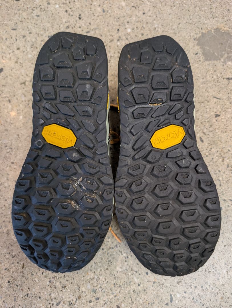 Green New Balance Fresh Foam Hierro v7, EU 38.5