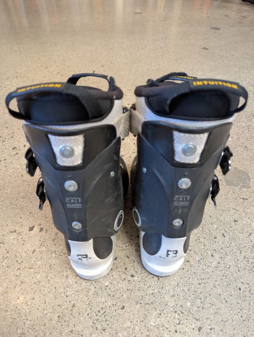 Black/White Salomon X Max 110 W, 23.5