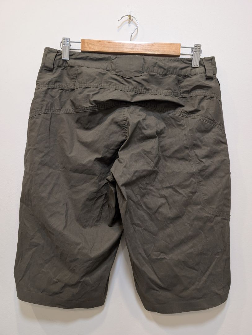 Olive Mons Royale Merino Trail Shorts, M
