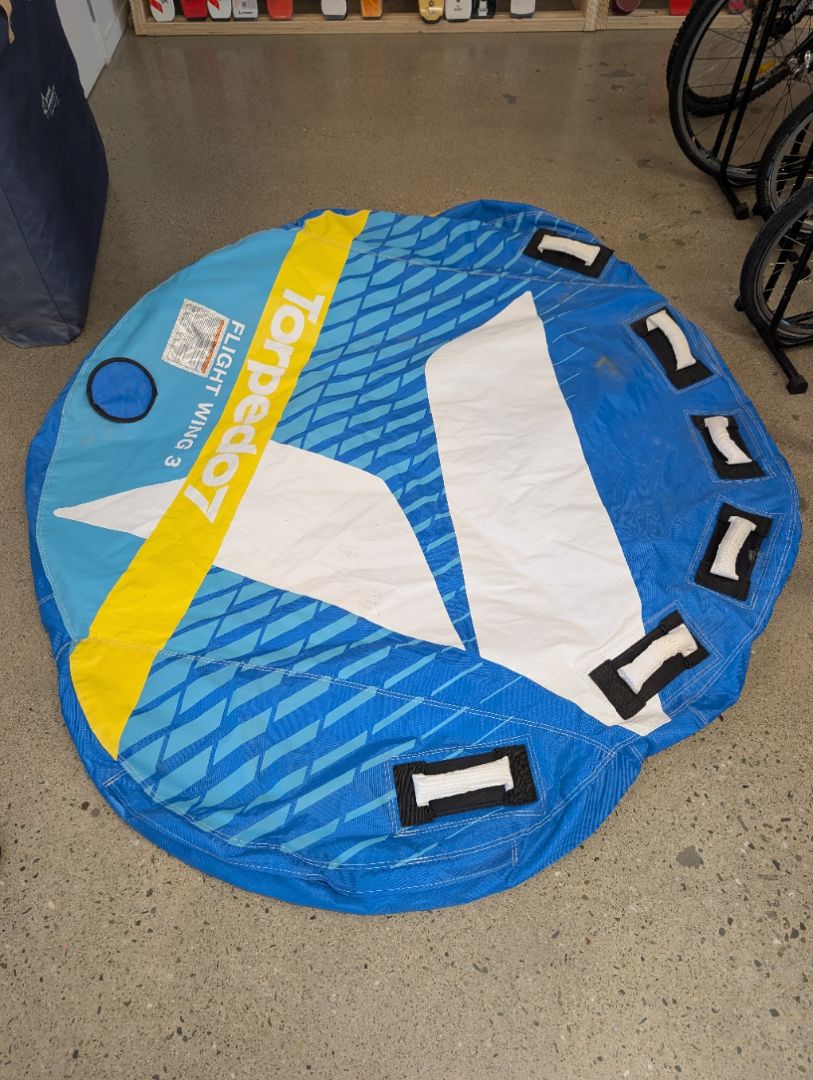 Blue/Yellow Torpedo7 Flight Wing 3, 3-person