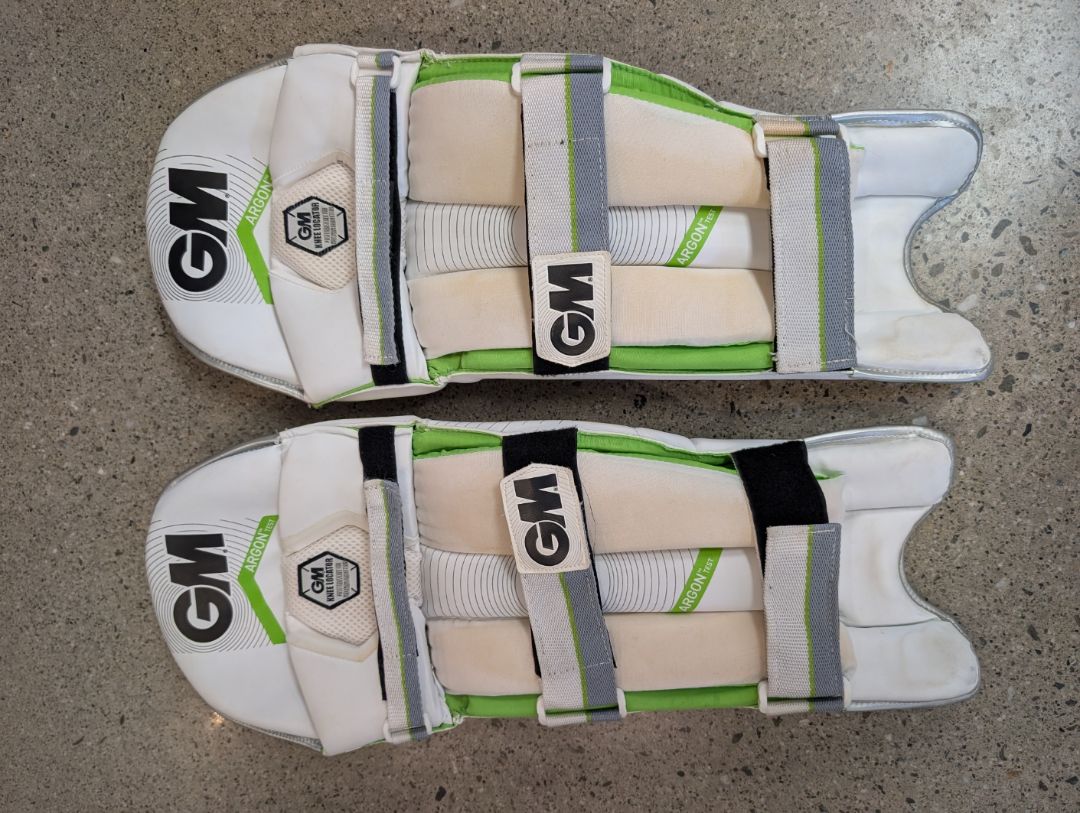 White GM Argon Test, Small Adult LH