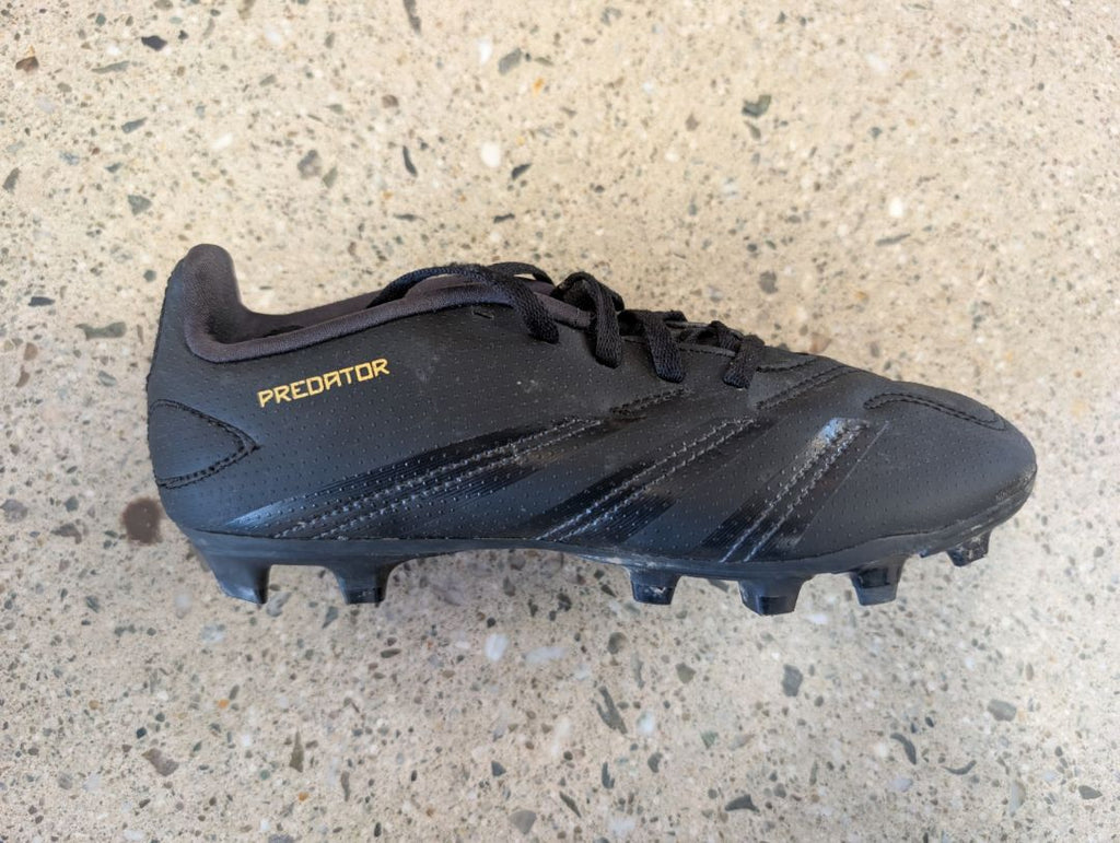 Black Adidas Predator Club FG Junior, US 3 / UK 2.5 / EU 35