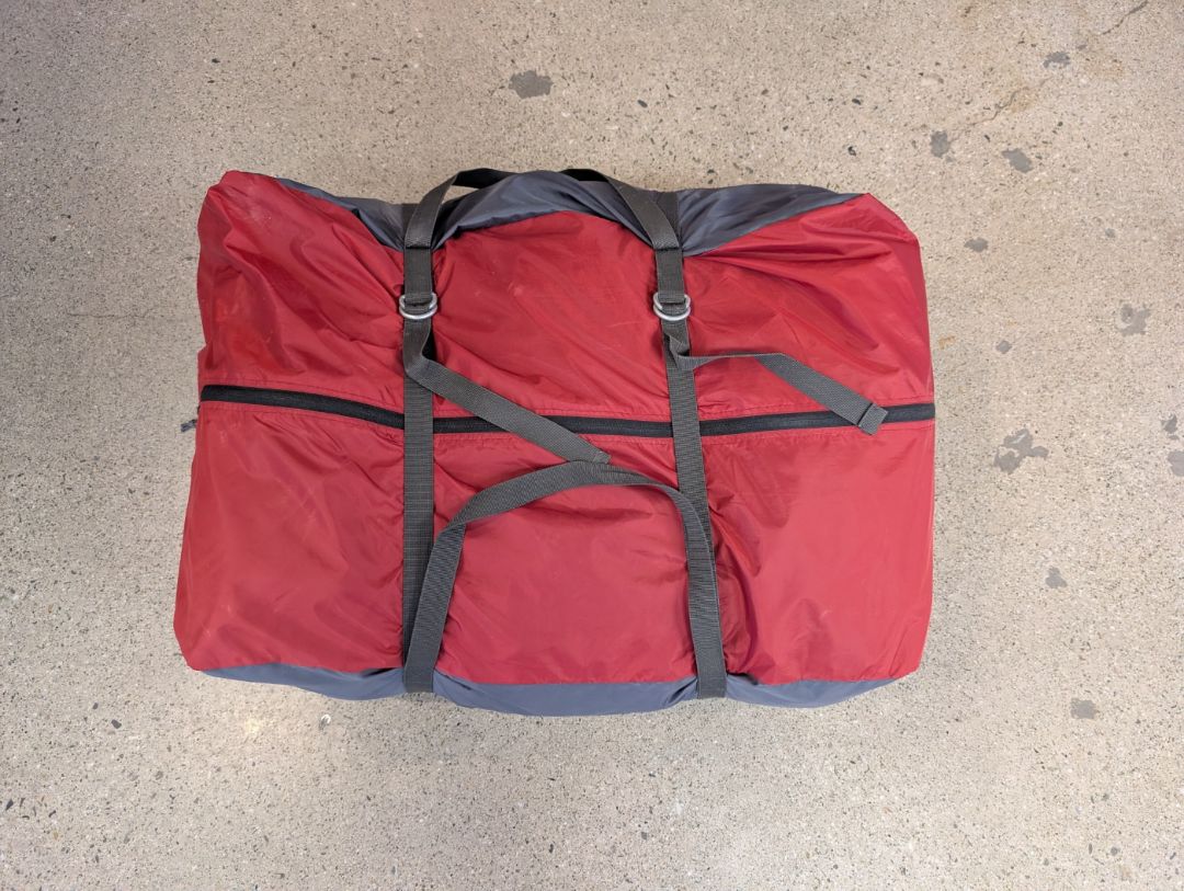 Green/Grey Zempire Invert 8 Tent, 8‑person