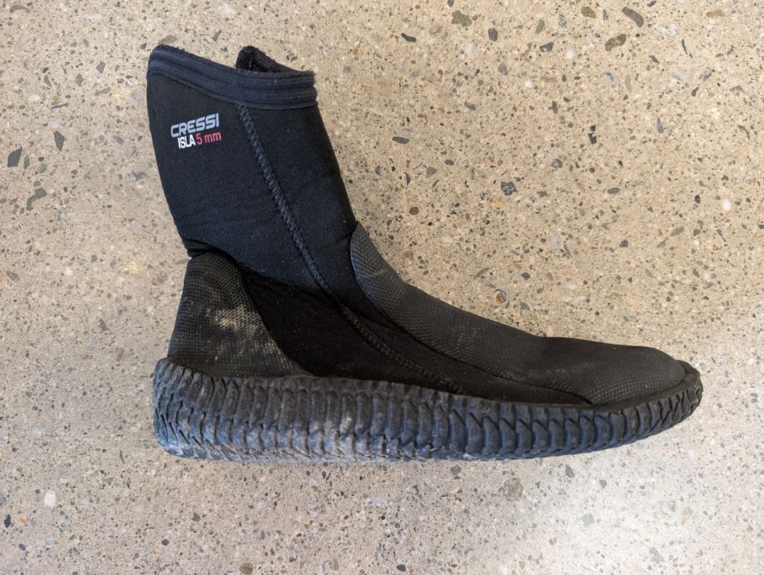 Black Cressi Isla 5mm Dive Boots, US 6