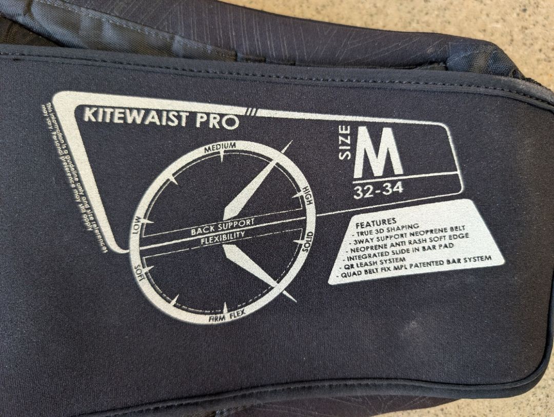 Black ION Kitewaist Pro Harness, M