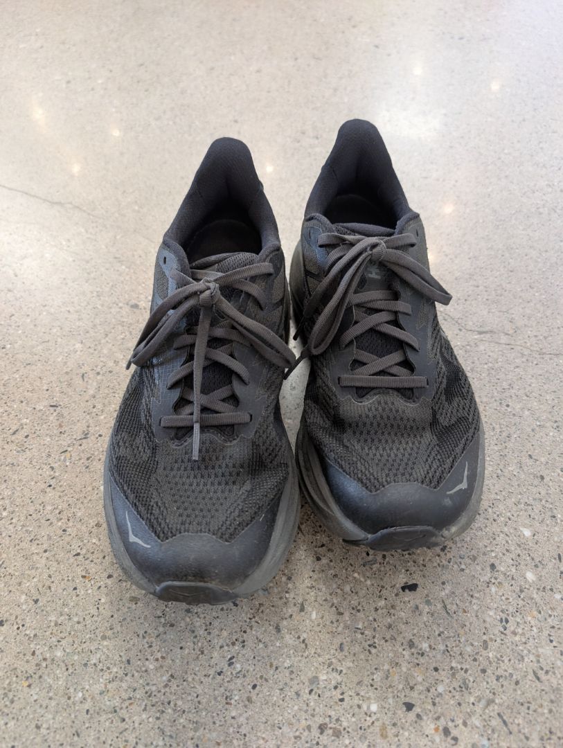 Black Hoka One One M Challenger 8 Wide, EU 43⅓