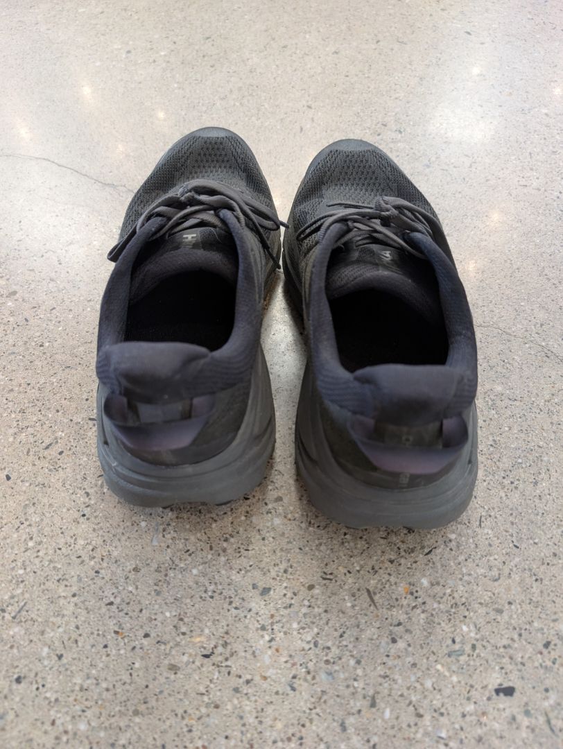 Black Hoka One One M Challenger 8 Wide, EU 43⅓