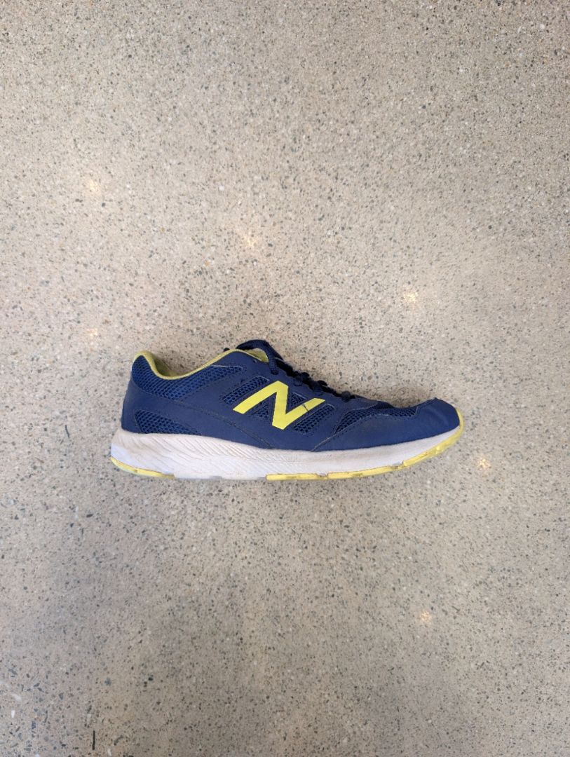Blue & Yellow New Balance 570, EU 37.5