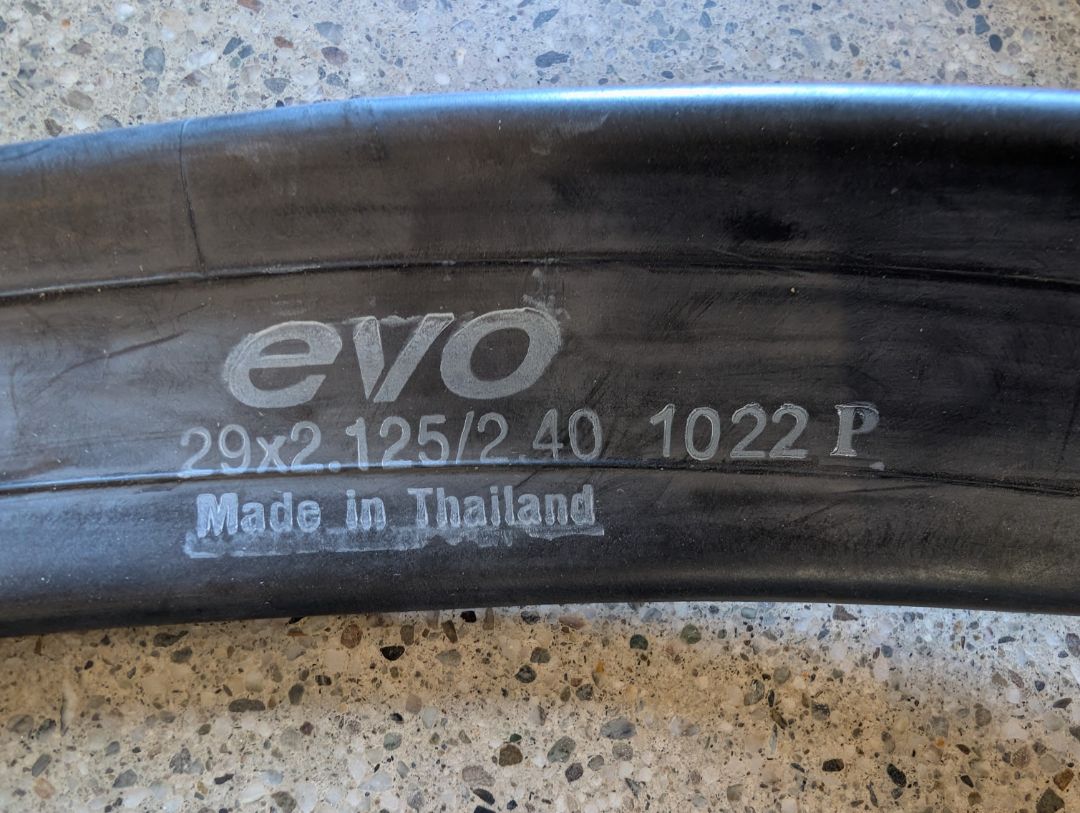 Black Evo 29” Presta Valve Tube, 29 x 2.125–2.40