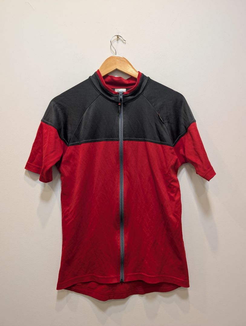 Red/Charcoal Ground Effect Median Strip, M