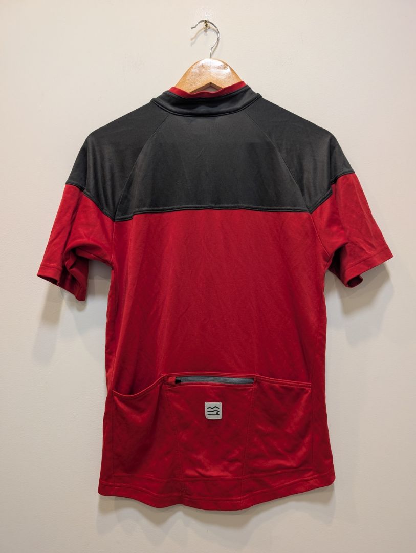 Red/Charcoal Ground Effect Median Strip, M