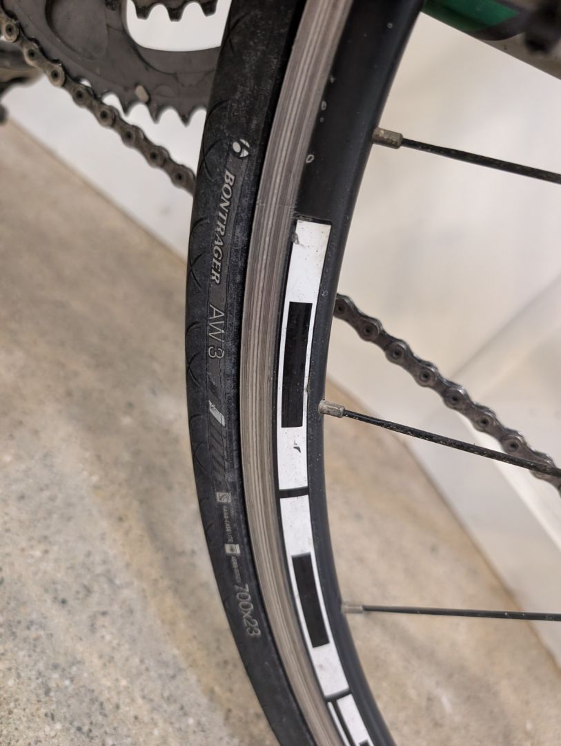 Black BH Sojasun Carbon Road Bike, L