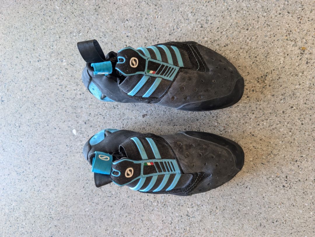 Black Scarpa Instinct, 37-38