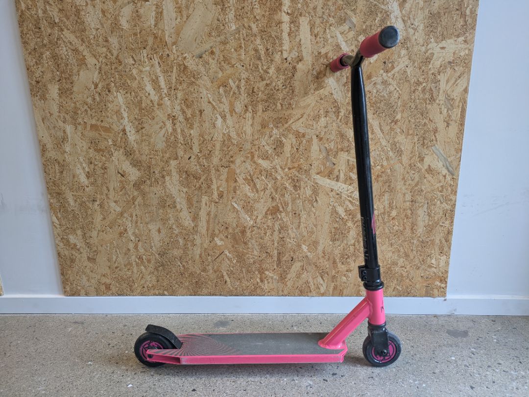 Pink Invert Stunt Scooter