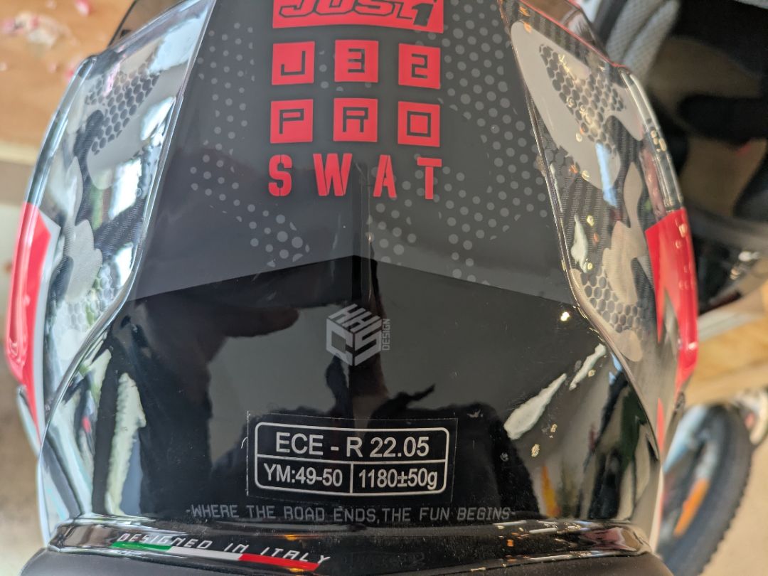 Black JUST1 J32 Pro SWAT, YM 49-50 cm