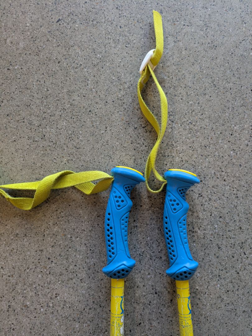 Yellow Rossignol Junior ski poles, 85 cm
