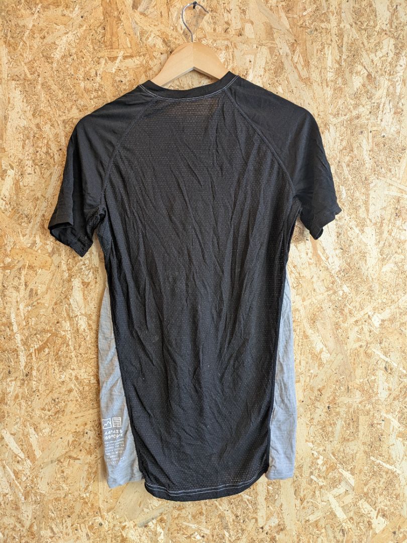 Grey Mons Royale Merino Tee, M