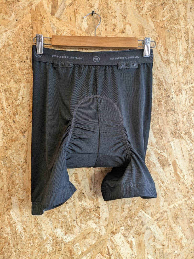 Black Endura MTB Shorts, M