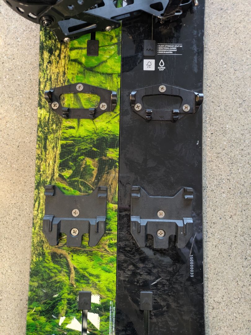 Green Burton Flight Attendant Split, 163 cm