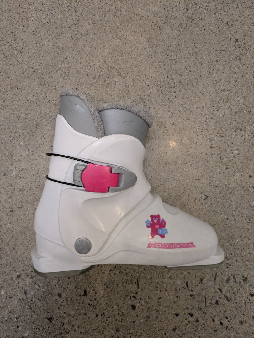 White Rossignol R18, 22.5