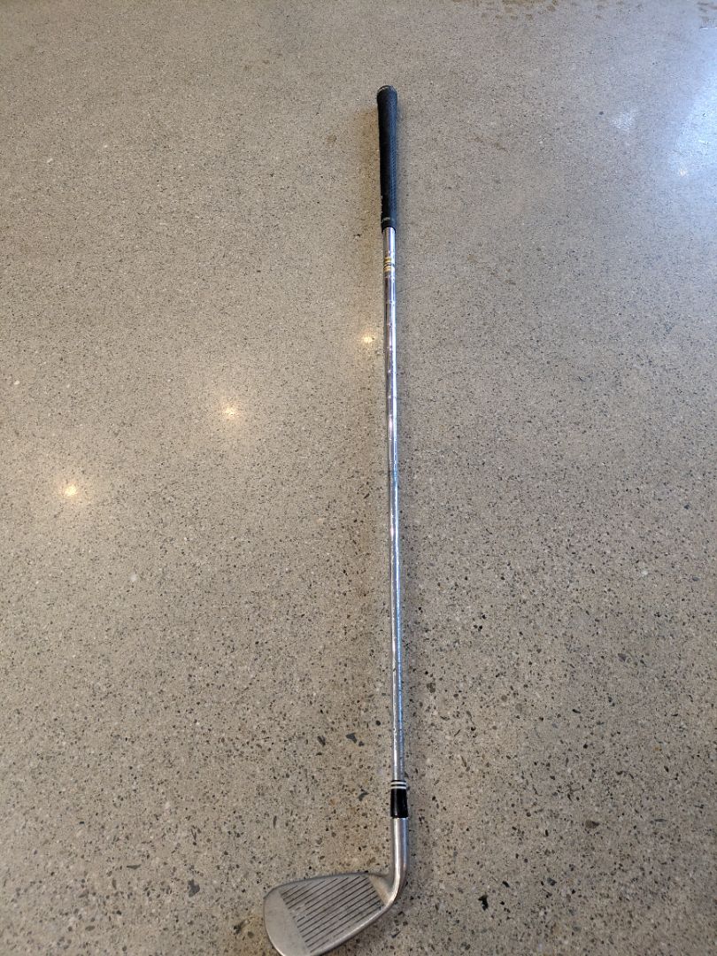 Silver Cleveland Launcher 7 Iron, 7 Iron