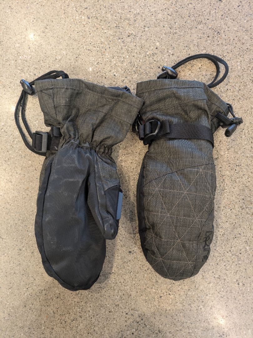 Black Dakine Ski Mittens, S